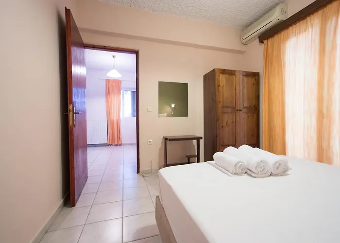 Antisamos Apartment Sami (Kefalonia)