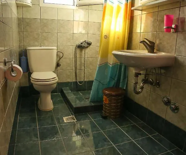 Antisamos * Sami (Kefalonia)