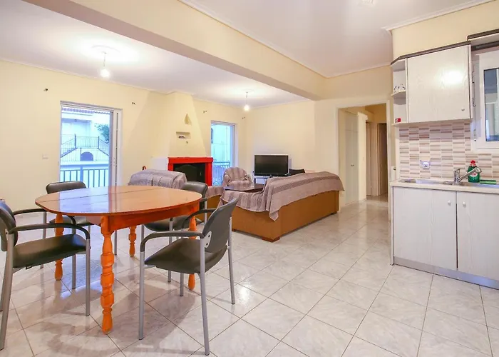 Antisamos Apartment *